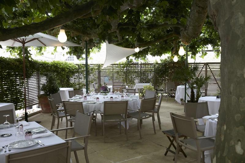 ホテル Logis Hôtel   Restaurant Maison Claude Darroze