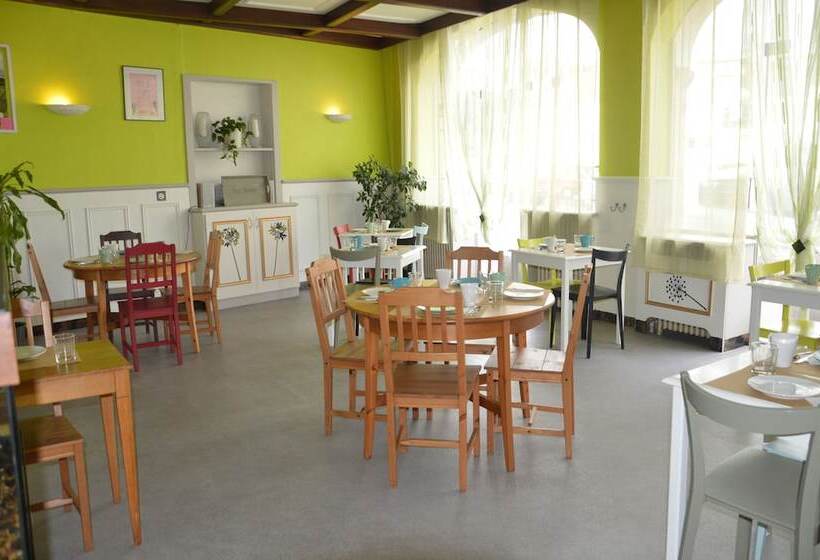 Отель De La Colombiere