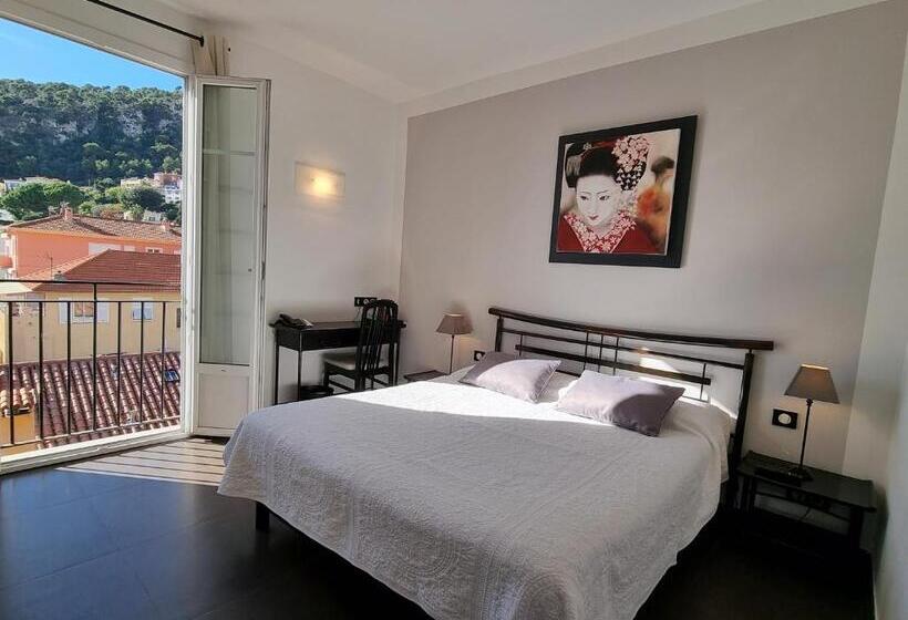 فندق De La Darse