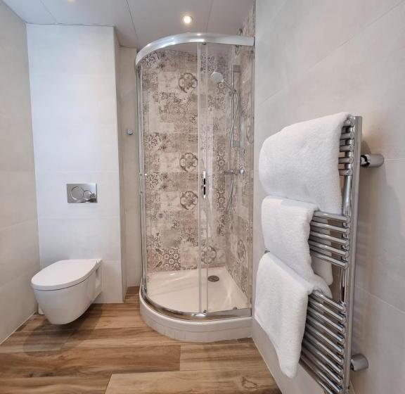 فندق De La Darse