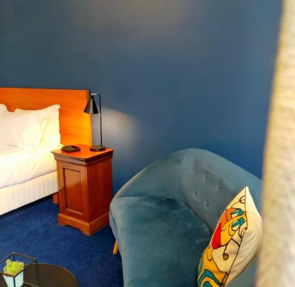 בית מלון כפרי De La Marine