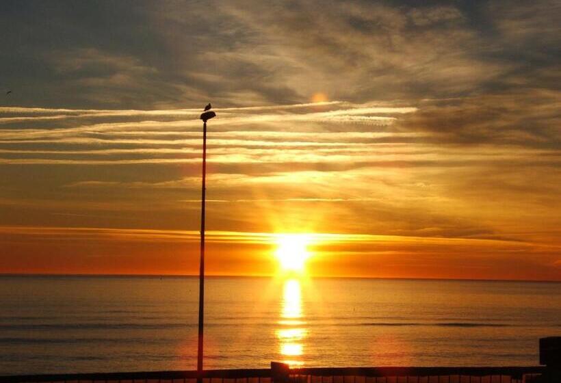 호텔 De La Plage   Barcares