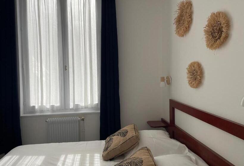 בית מלון כפרי De La Plage