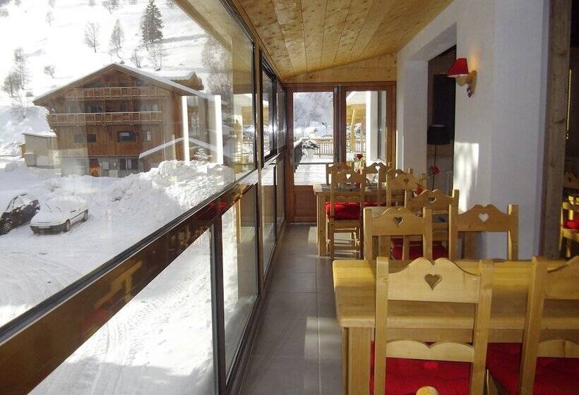 酒店 De La Valentin