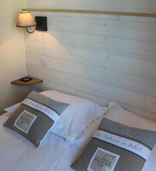 ホテル Des Falaises