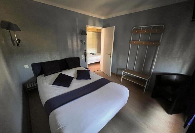 בית מלון כפרי Des Iles