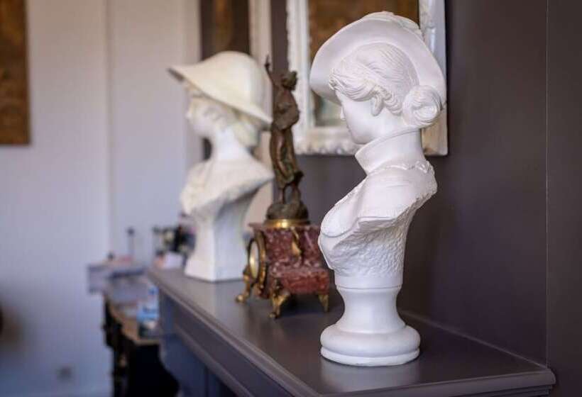 בית מלון כפרי Domaine De Presle Saumur, The Originals Relais