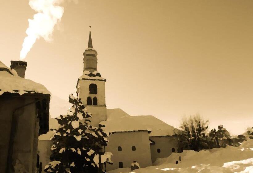 Отель Du Clocher