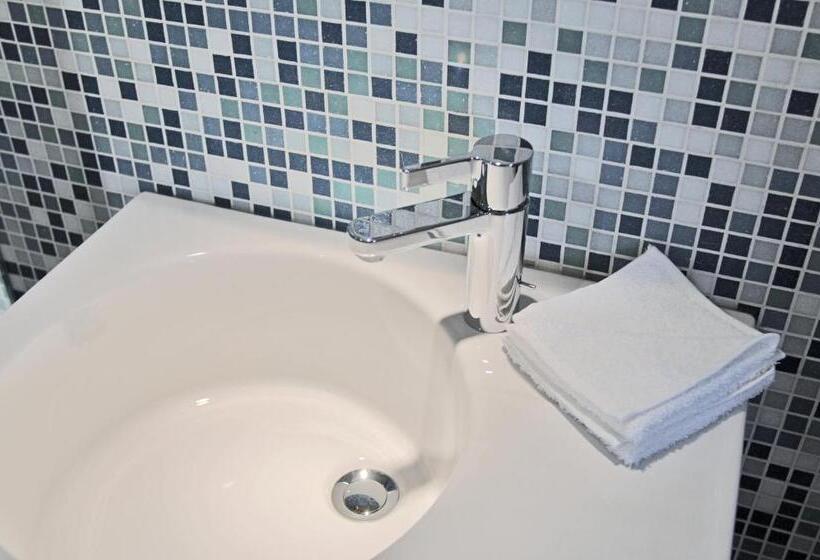 בית מלון כפרי Au Vieux Moulin