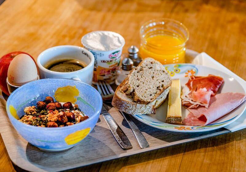 Greet Hotel Bordeaux Floirac Arena