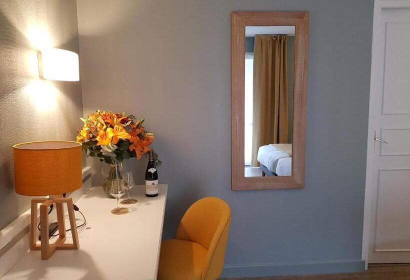 Hostellerie De Bretonnière   Groupe Logis Hotels