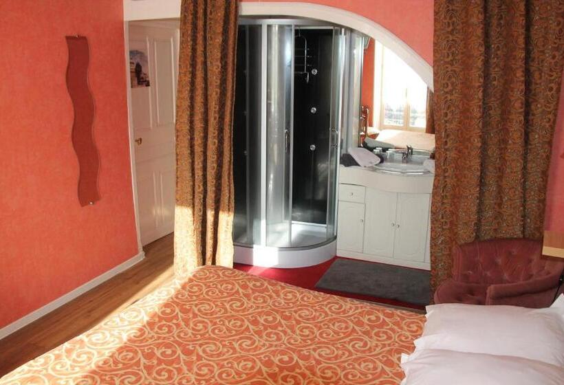 فندق Hostellerie Du Beffroy