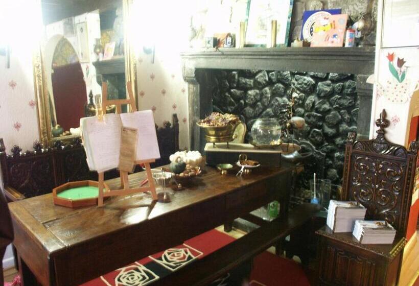 فندق Hostellerie Du Beffroy