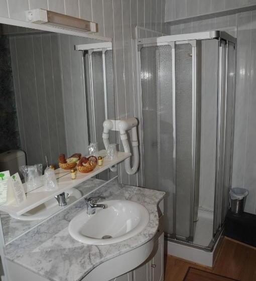 فندق Hostellerie Du Beffroy