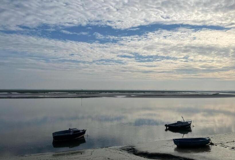 فندق Hôtel   Spa Les Corderies