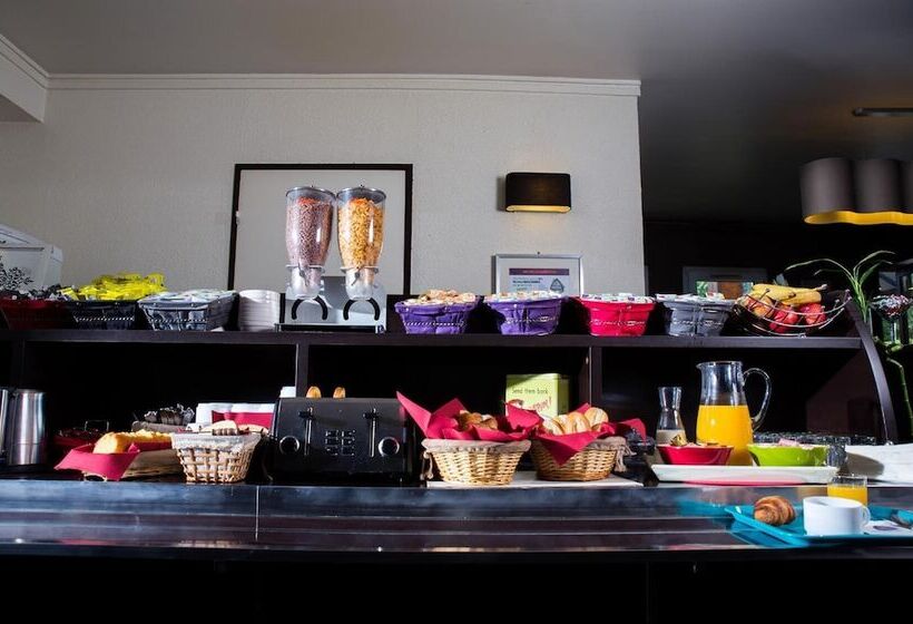 فندق Hôtel Akena De Clermont Creil