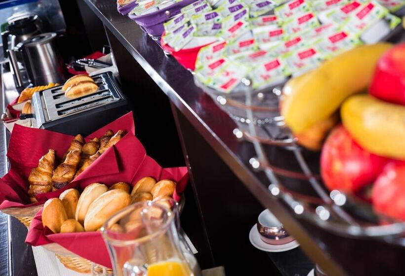 בית מלון כפרי Hôtel Akena De Clermont Creil