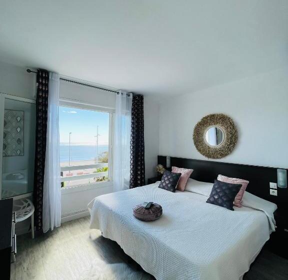 Le Grand Large Bord De Mer Hotel & Appartements