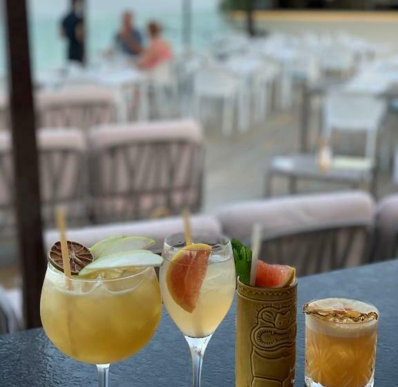 호텔 Calavita Rooftop & Spa