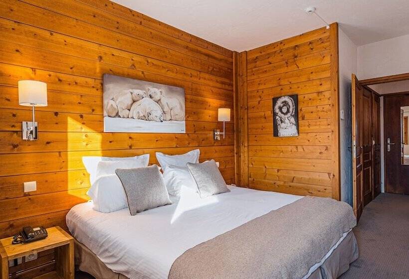 فندق Hôtel Carlina By Les Etincelles