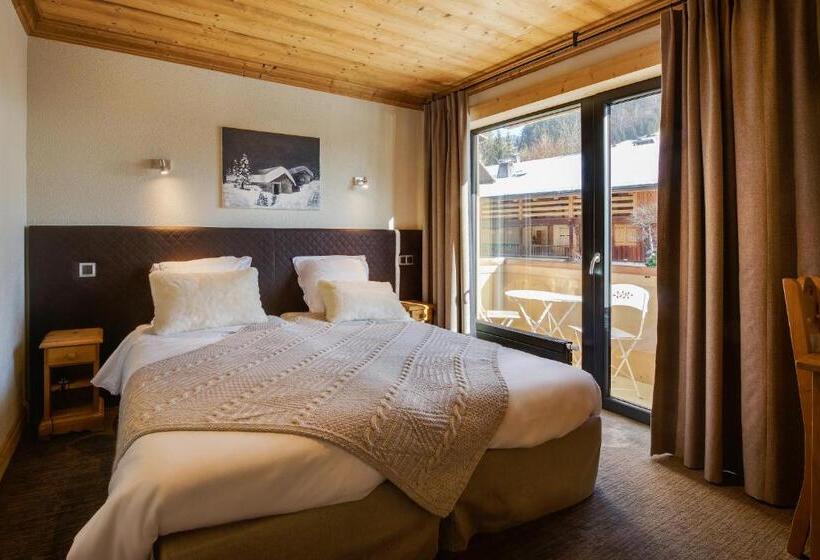 בית מלון כפרי Hôtel Chalet Les Ecureuils Restaurant, Sauna & Spa Garage