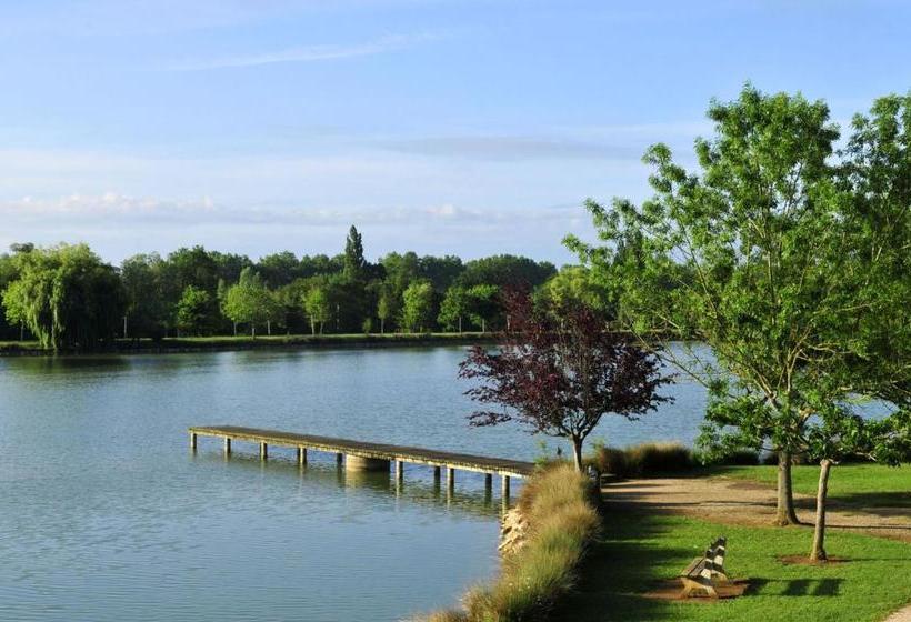 בית מלון כפרי Village Club Miléade Samatan