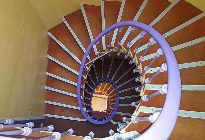 호텔 Hôtel Confort