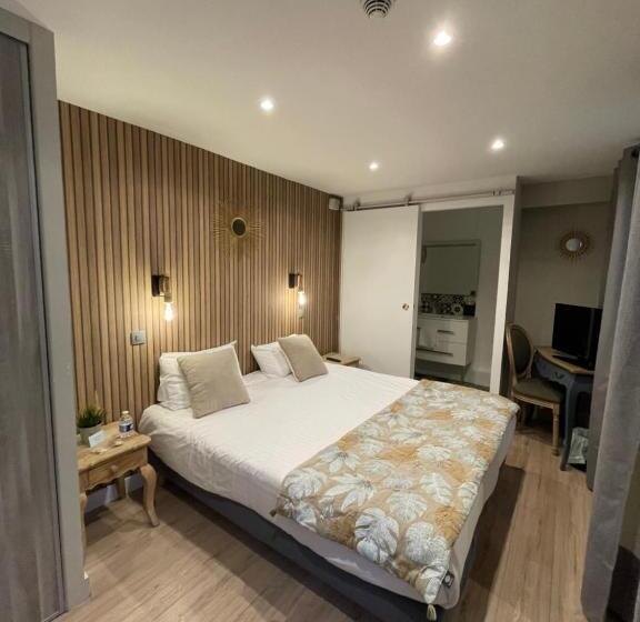 Отель Hôtel De Charme Equinoxe