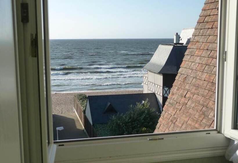 ホテル Hôtel De La Mer   Deauville Blonville   Boutique Hôtel De Charme Vue Mer Ou Campagne   Accès Direct