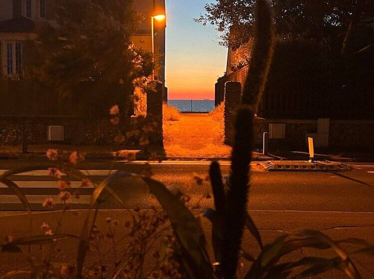 ホテル Hôtel De La Mer   Deauville Blonville   Boutique Hôtel De Charme Vue Mer Ou Campagne   Accès Direct