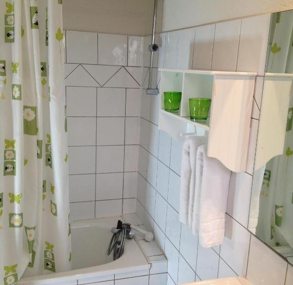 فندق Hôtel De La Mer