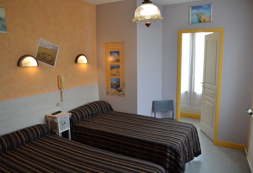 Отель Hôtel De L'arrivée