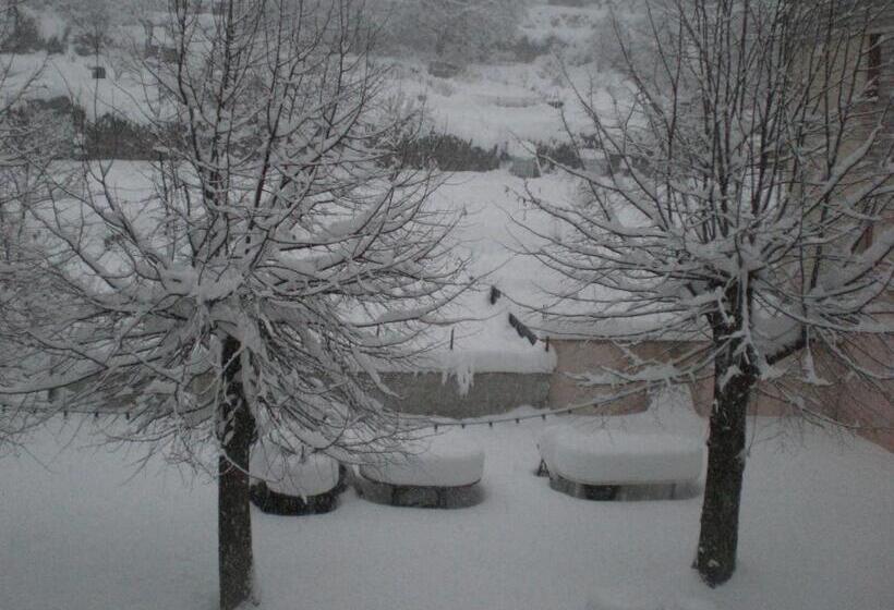 בית מלון כפרי Hôtel De Valdeblore