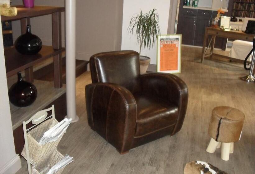 فندق Hôtel Du Haut Koenigsbourg  Entre Vignes Et Château