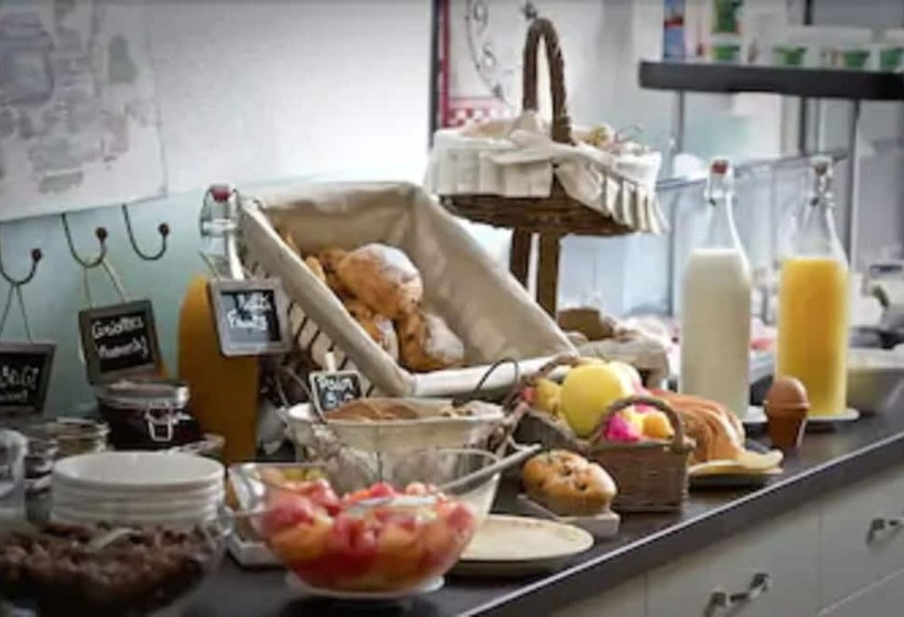 فندق Hôtel Du Haut Koenigsbourg  Entre Vignes Et Château