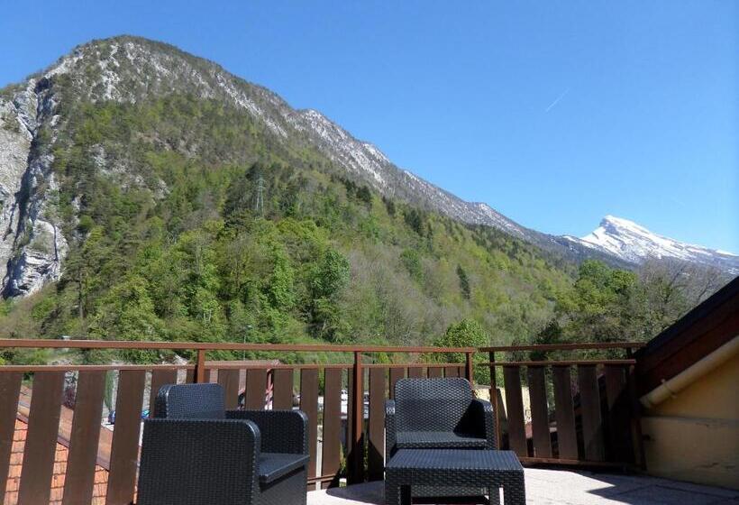 בית מלון כפרי Hôtel Du Midi