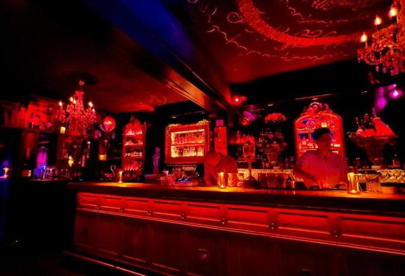 Отель Hôtel L Albatros