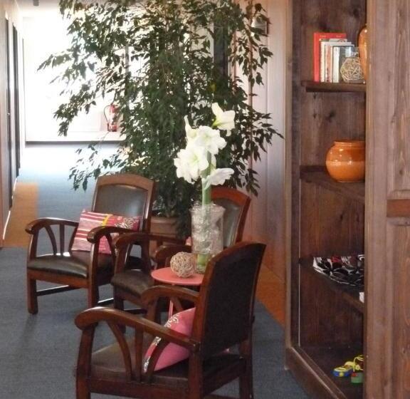 בית מלון כפרי Hôtel La Colombiere Cantal