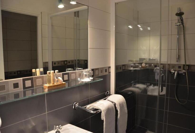 Отель Hôtel La Plage