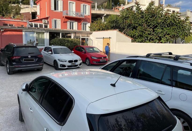 호텔 Hôtel La Villa Patricia   Charme Et Tradition