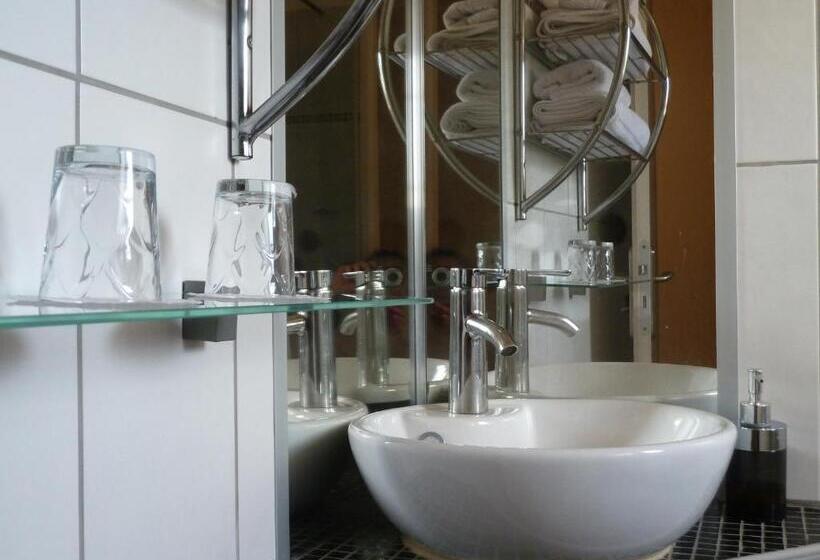 호텔 Hôtel La Villa Patricia   Charme Et Tradition