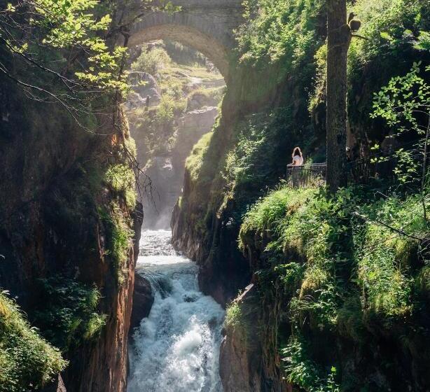 호텔 Hôtel Le Bois Joli