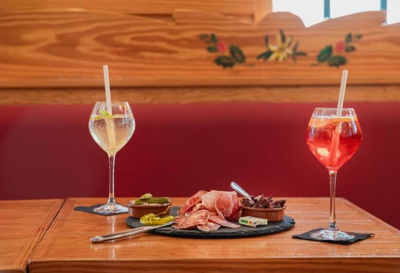 호텔 Hôtel Le Bois Joli