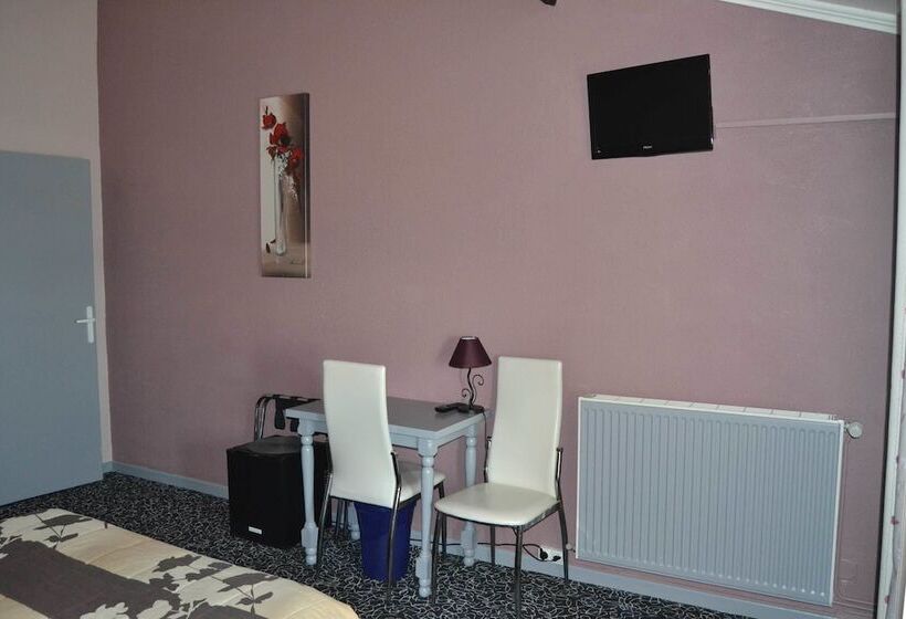 酒店 Hôtel Le Dauphin Bleu