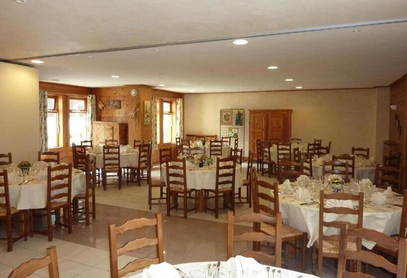 בית מלון כפרי Hôtel Le Grand Bec