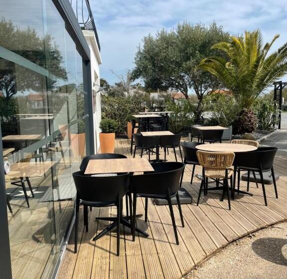 בית מלון כפרי Hôtel Le Martray