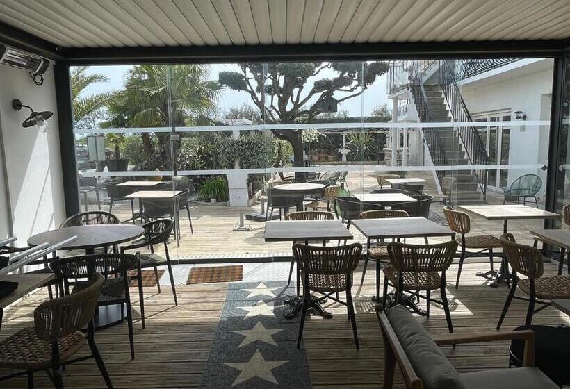 فندق Hôtel Le Martray