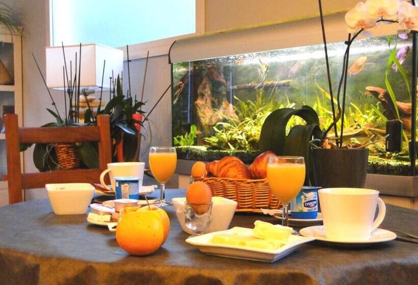 בית מלון כפרי Hôtel Le Nautile