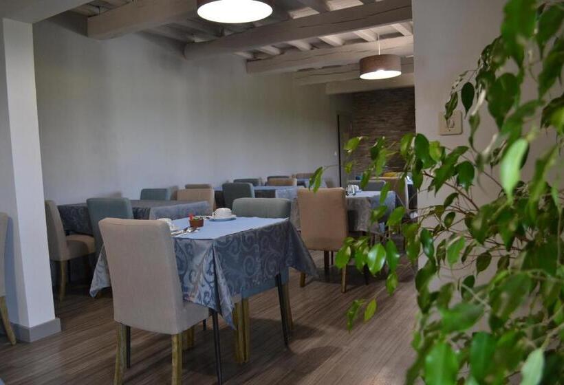 هتل Le Saintgenies