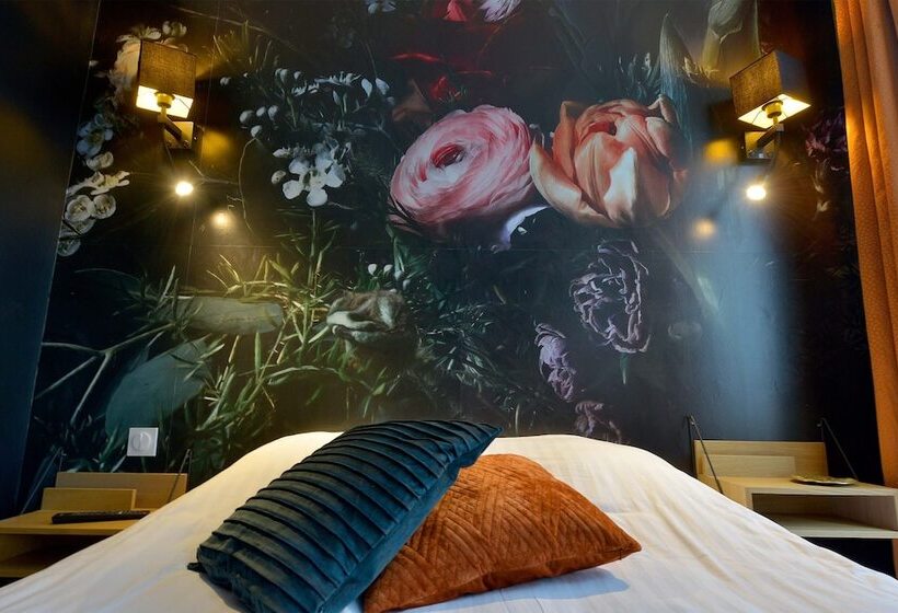 ホテル Hôtel Le Tiburon